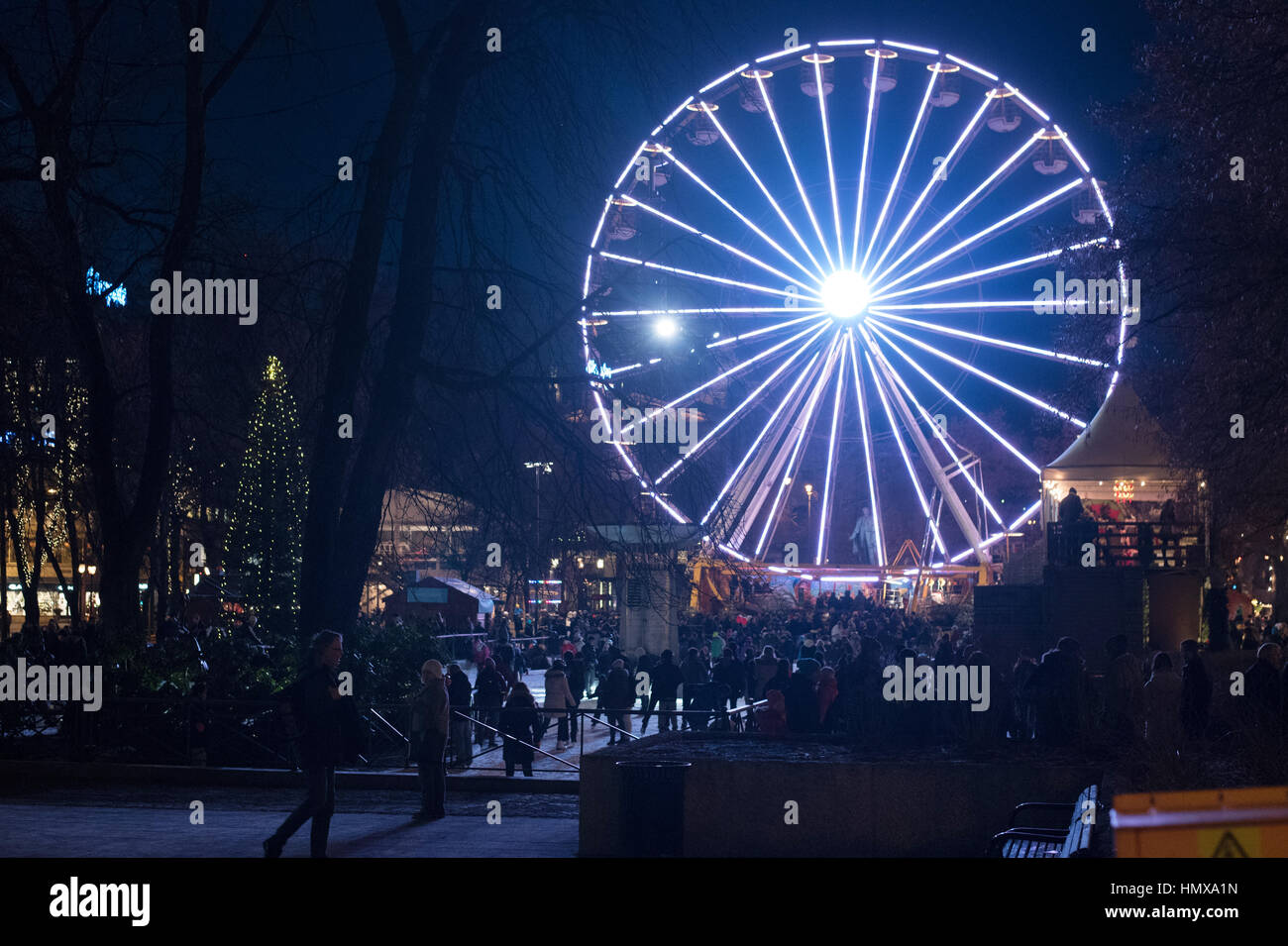 Oslo snow ice skating hires stock photography and images Alamy