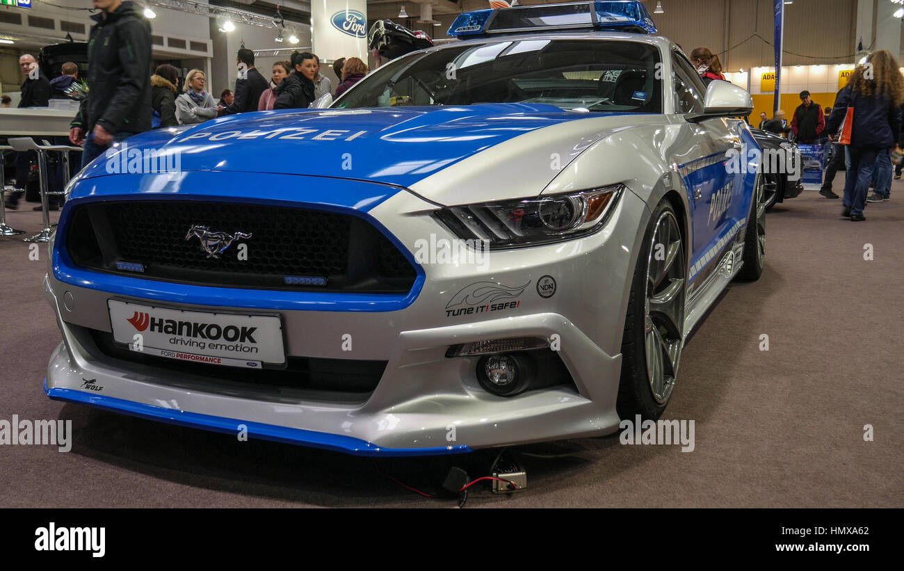 Police Sports Car High Resolution Stock Photography and Images - Alamy