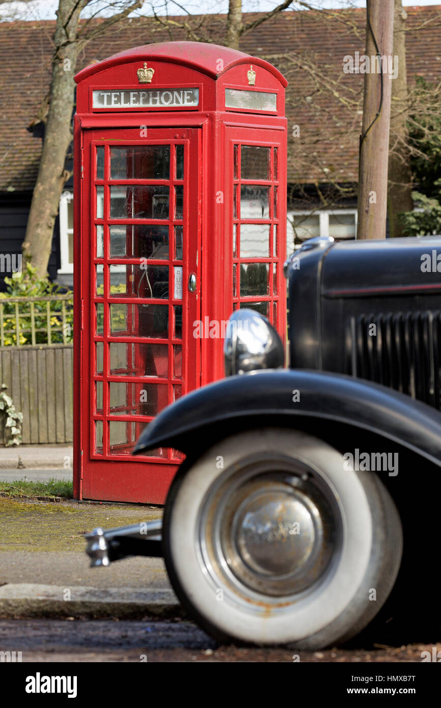 Red Telephone box in Mill Hill Village Stock Photo
