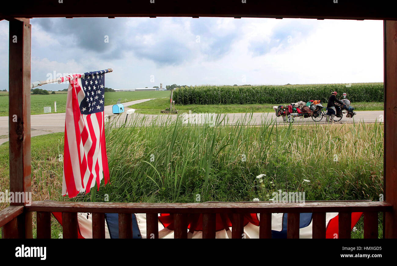 Donahue, Iowa, USA. 13th July, 2016. Saying, "I'm on my way to Freedom,"" Robert Seigler pushes