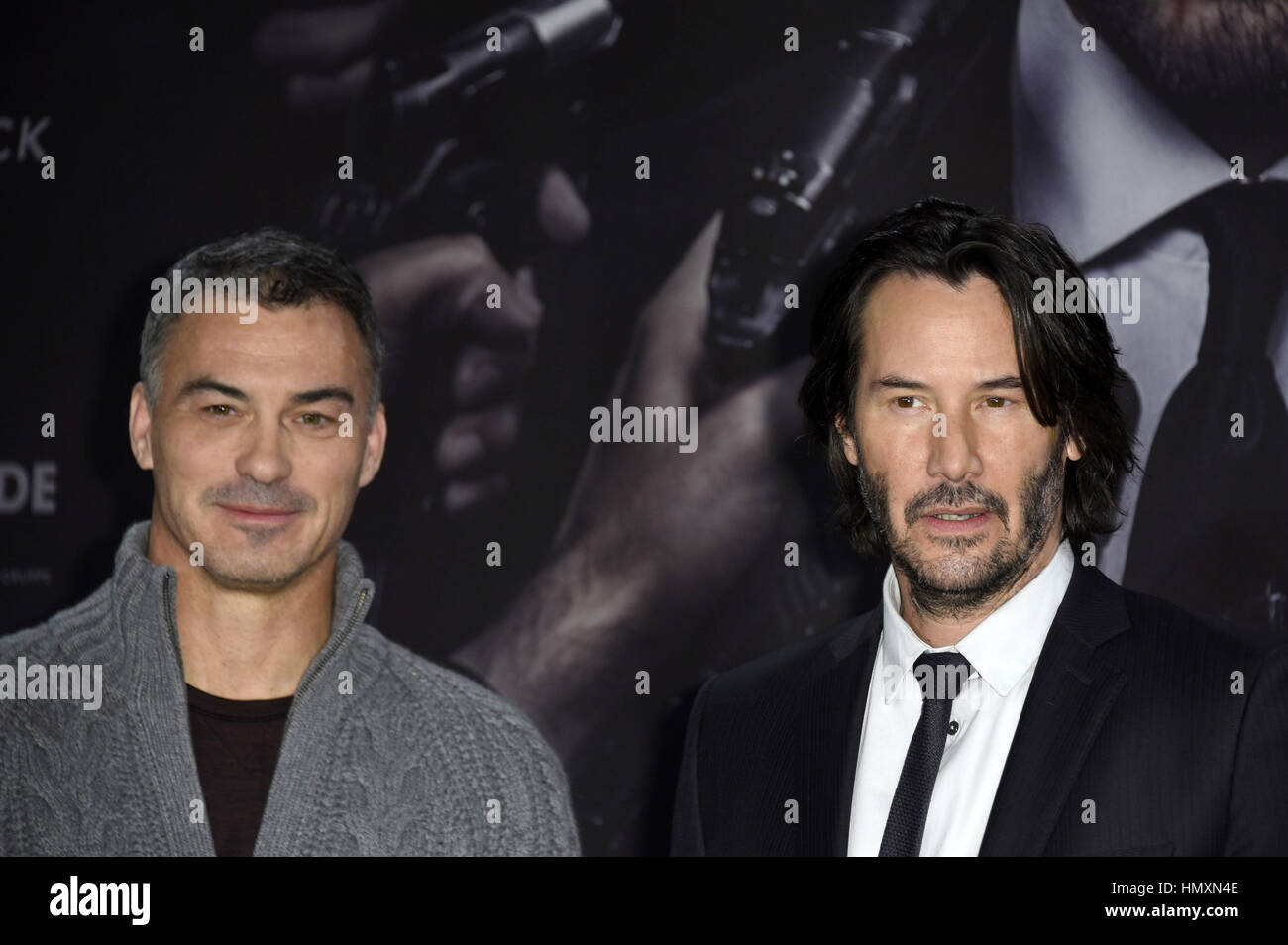 Berlin, Germany. 6th Feb, 2017. Director Chad Stahelski and Keanu Reeves attend the 'John Wick: Chapter Two' photocall at Hotel de Rome on February 6, 2017 in Berlin, Germany. | Verwendung weltweit Credit: dpa/Alamy Live News Stock Photo