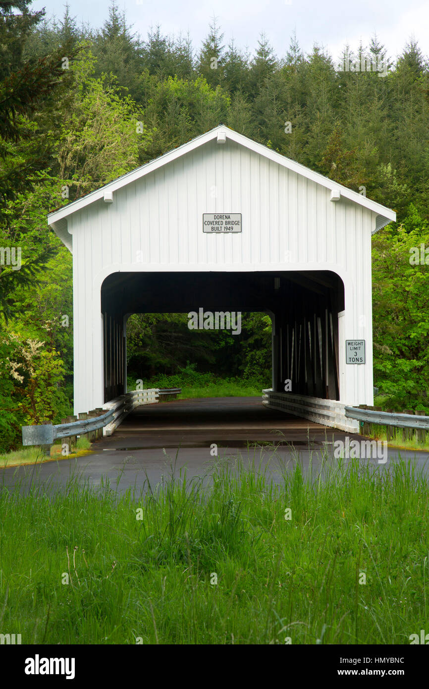 Dorena Covered Bridge, Lane County, Oregon Stock Photo Alamy