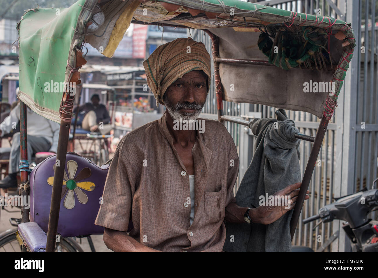 Indian Rickshaw owner, Agra Stock Photo