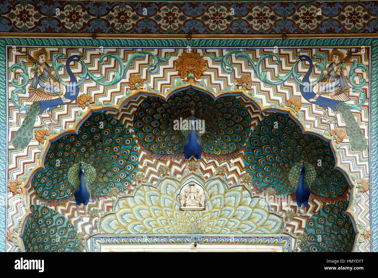 Peacocks above door, Chandra Mahal building, City Palace, Jaipur, Rajasthan, India Stock Photo