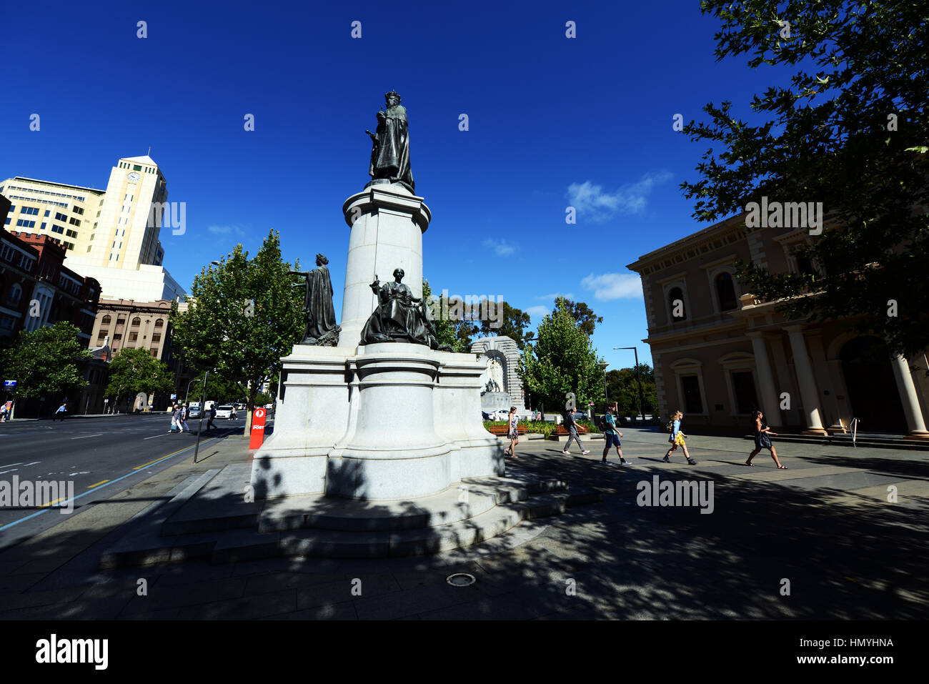 Statue of king edward vii hi-res stock photography and images - Alamy