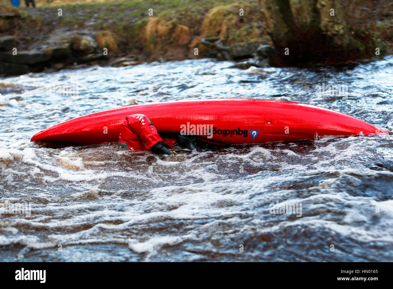 Wildwater racing hires stock photography and images Alamy