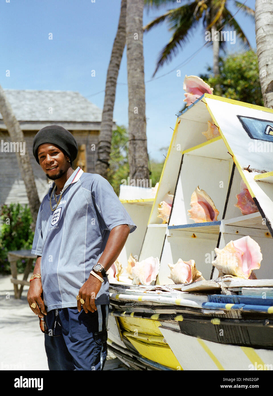 Selling shells on beach man hi-res stock photography and images - Alamy