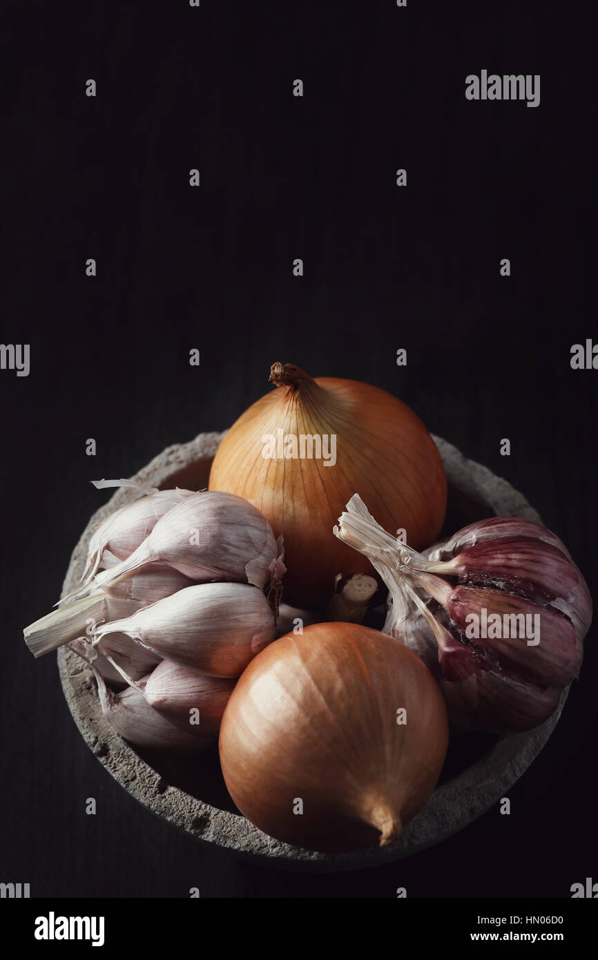 Onion and garlic Stock Photo - Alamy