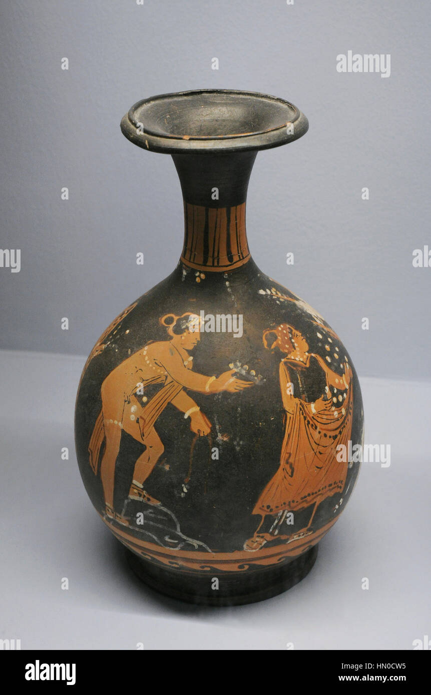 Bottle depicting girls gathering apples with erotes. Made in Paestum. From Necropolis of Tempa del Prete, Paestum. 350-325 BC. Painter of Naples 1778. National Archaeological Museum. Paestum. Italy. Stock Photo