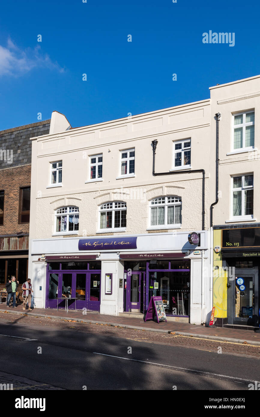 Look at passers by hires stock photography and images Alamy