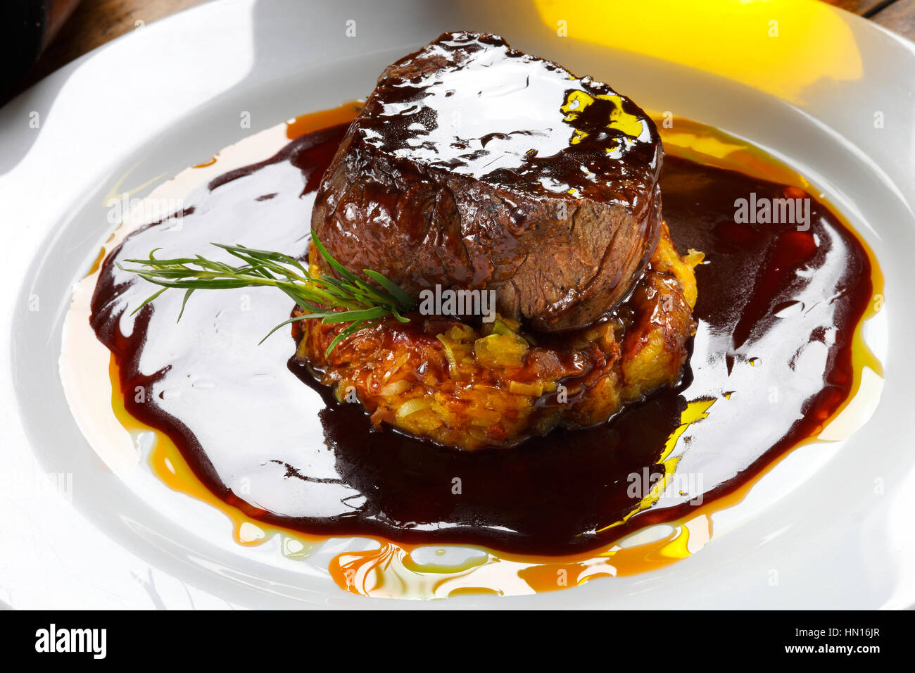 Pork Tenderloin Fine Dining Stock Photos & Pork Tenderloin Fine Dining Stock Images Alamy
