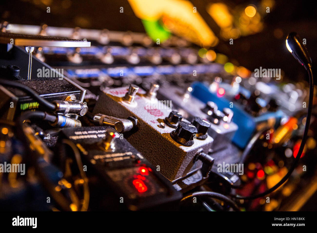 Pedals discount and effects