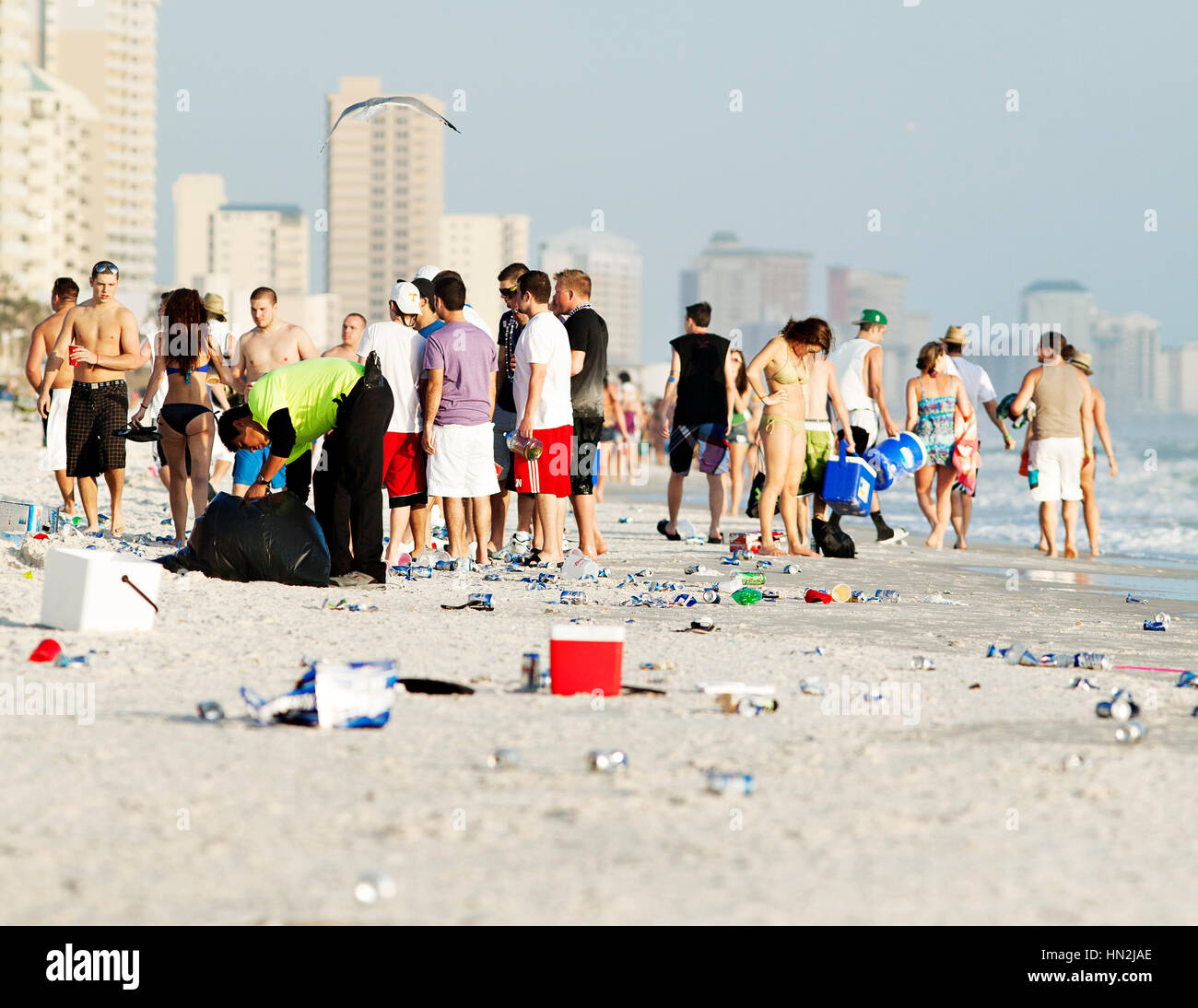 Panama City Beach Florida Spring Break 2011 Trash On The Beach