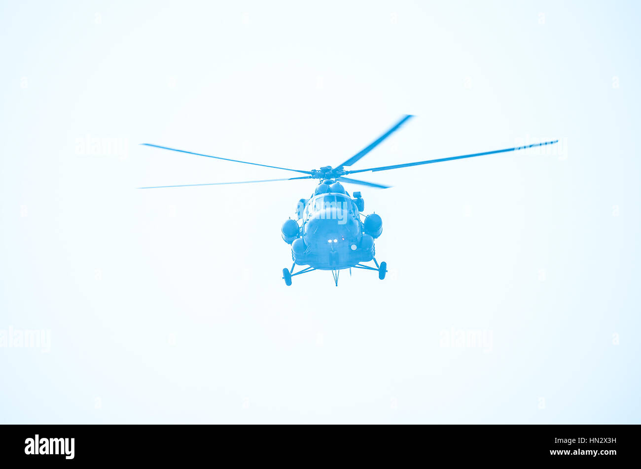 Flying helicopter hi-res stock photography and images - Alamy