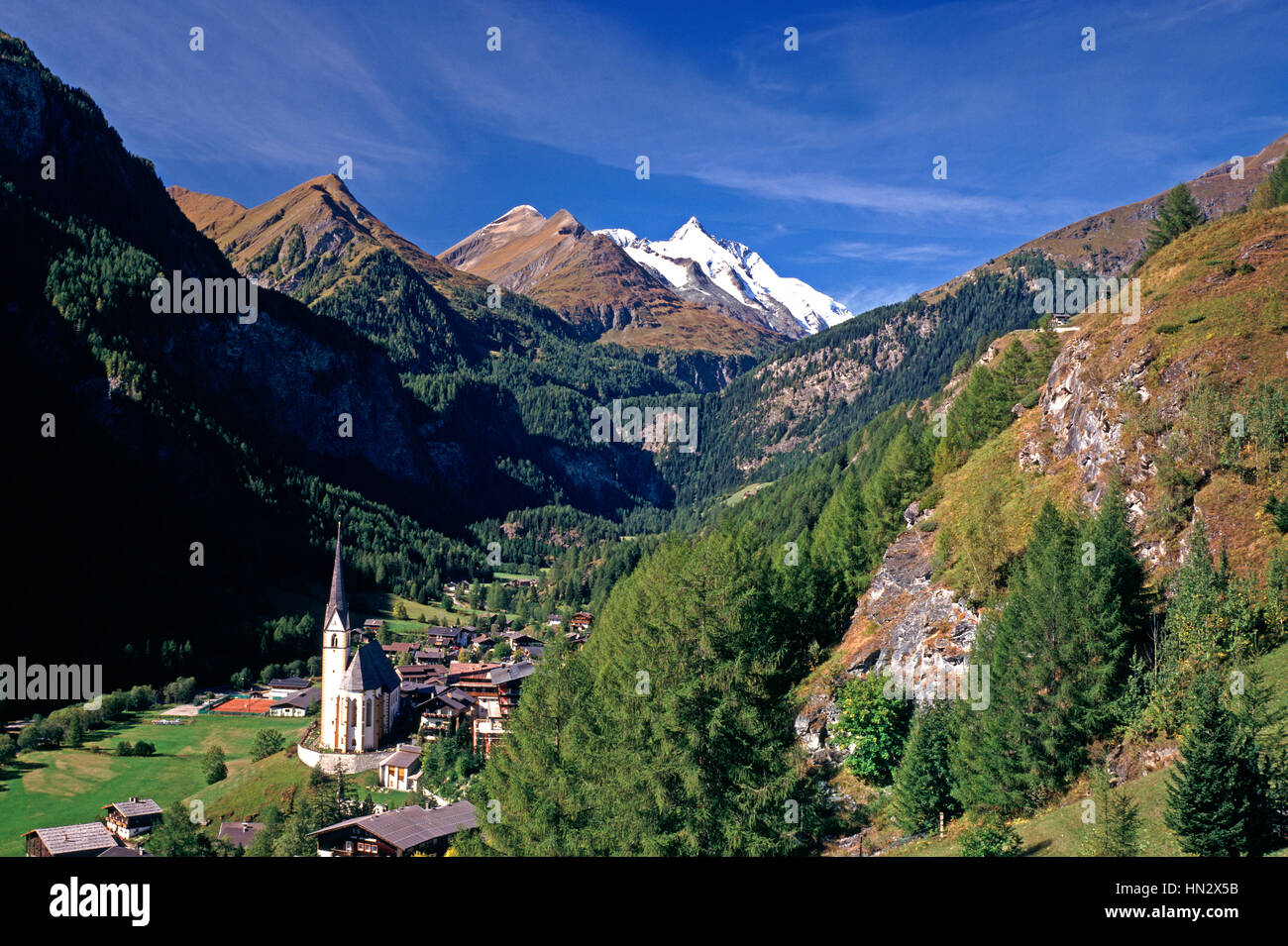 Heiligenblut village and Grossglockner mountain, Carinthia, Austria Stock Photo