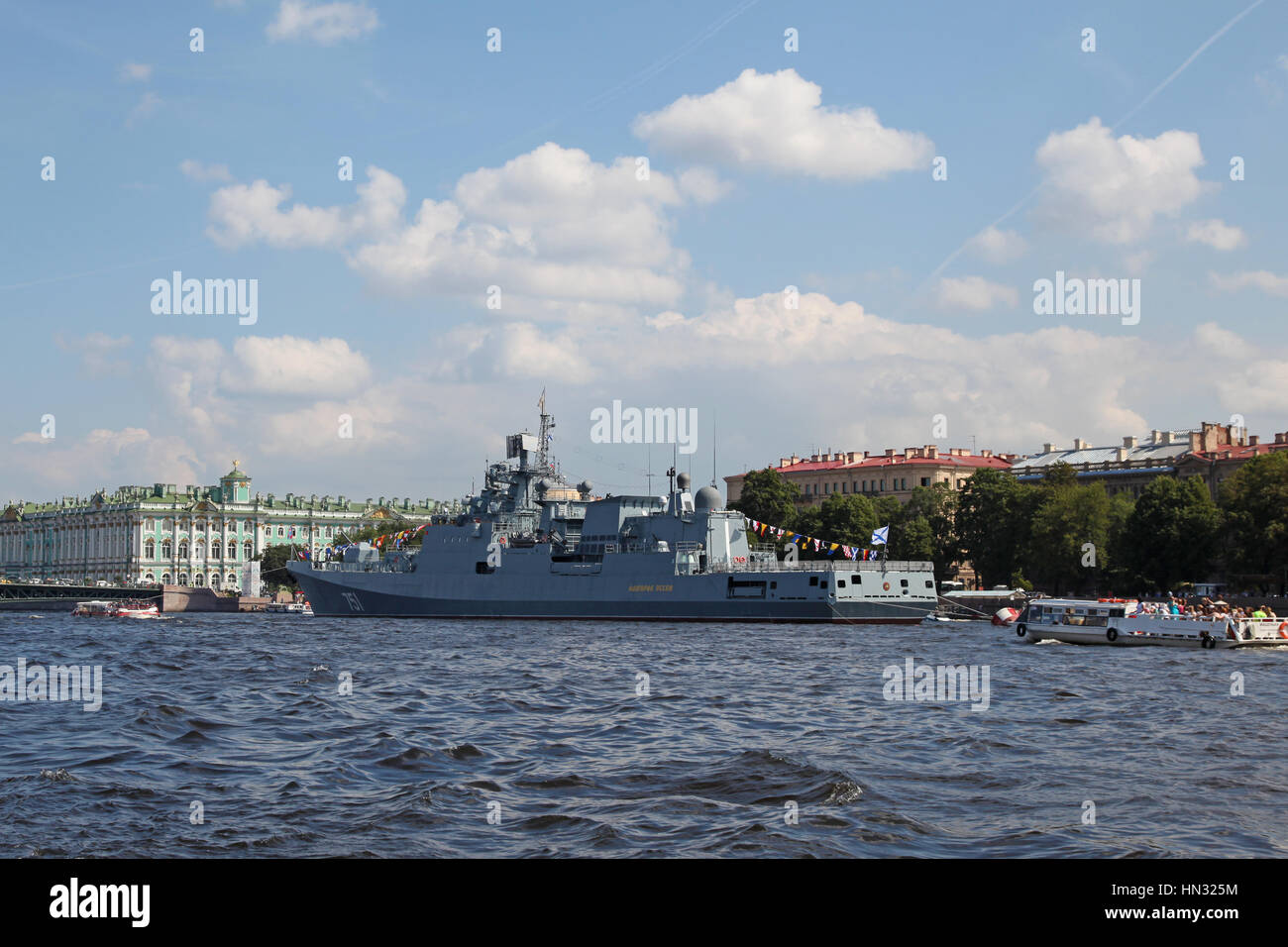 Russia. Saint Petersburg. Ships parade Stock Photo Alamy