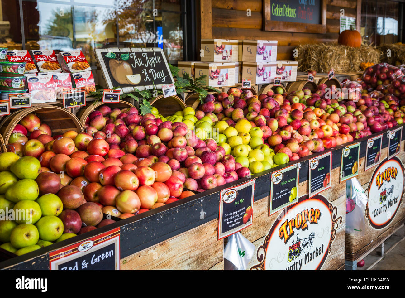 The Troyer's Country Market store apple display in Berlin, Ohio, USA. Stock Photo