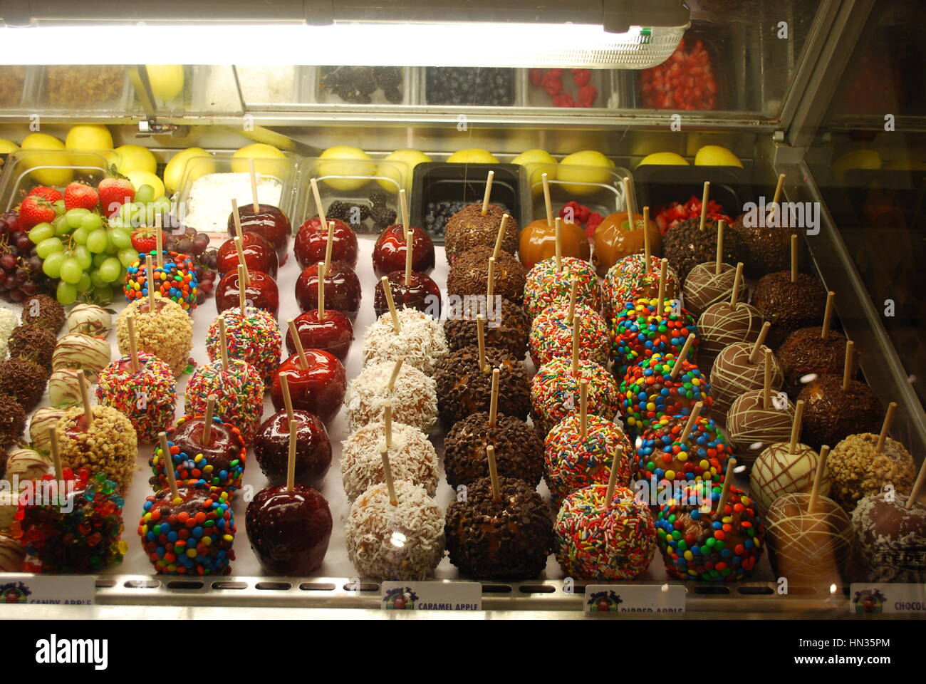 Toffee apple display in Boston Stock Photo Alamy