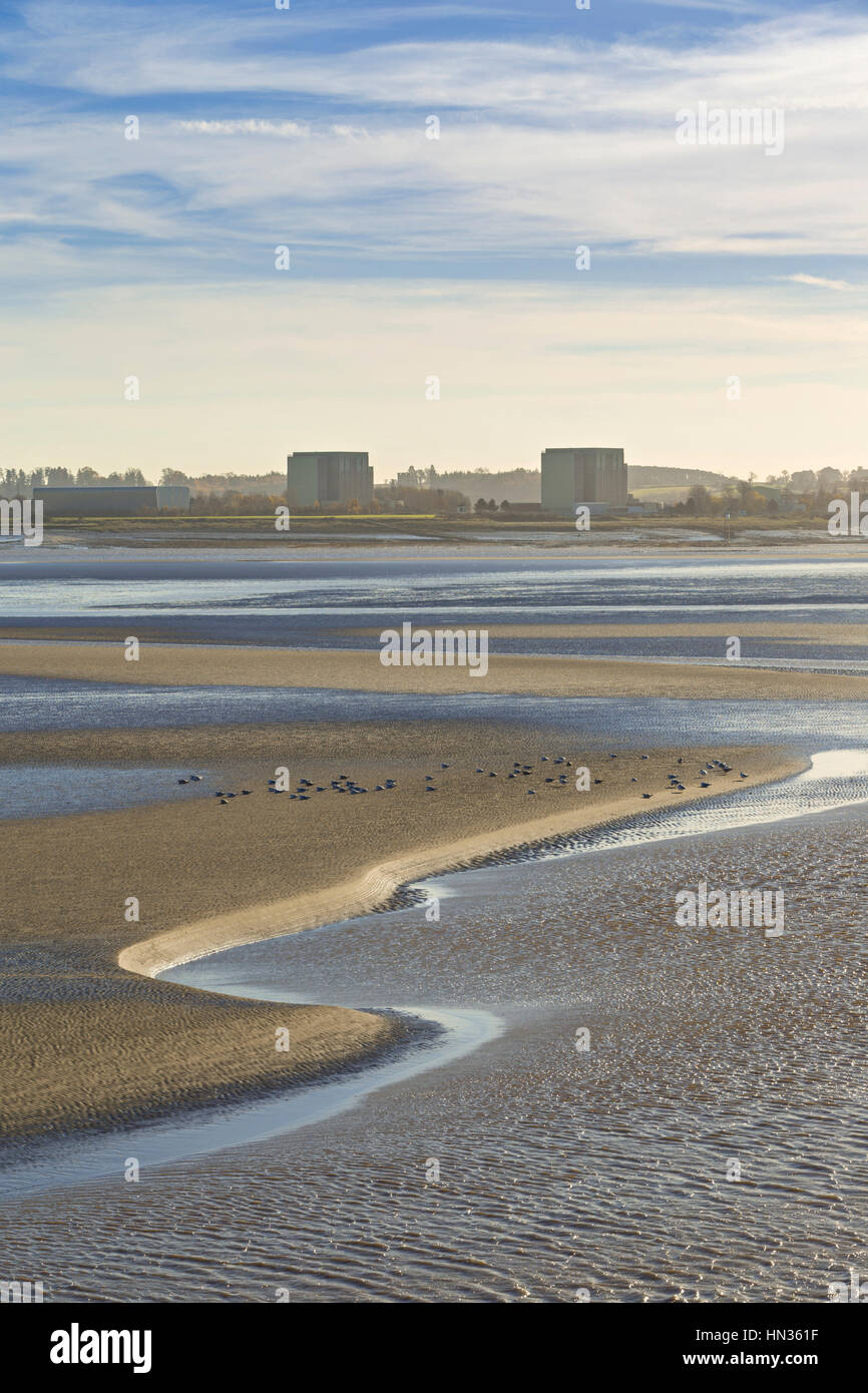 Tidal power plant river estuary hi-res stock photography and images - Alamy