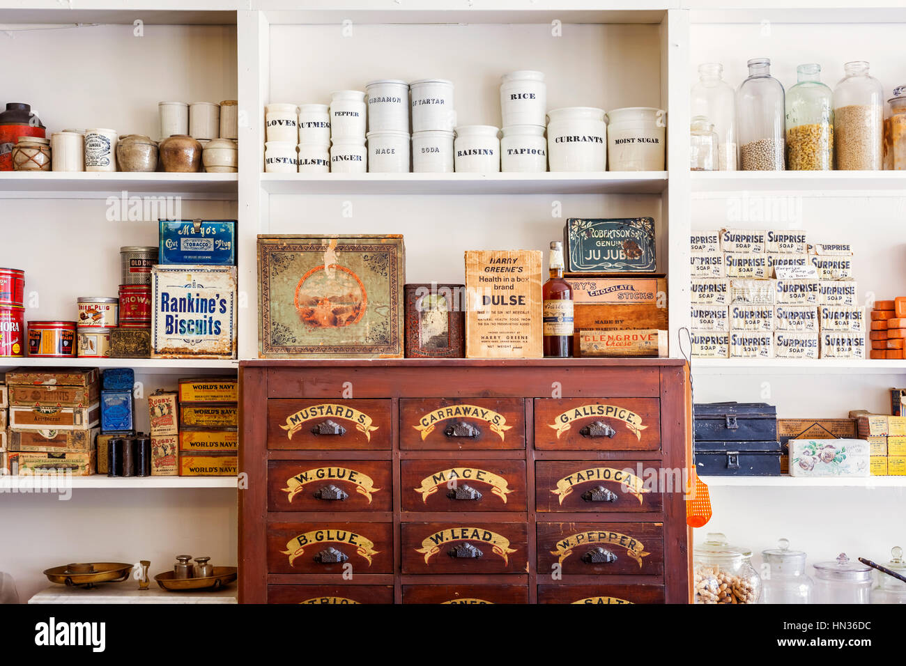 General merchandise store hi-res stock photography and images - Alamy, image size:1300x956