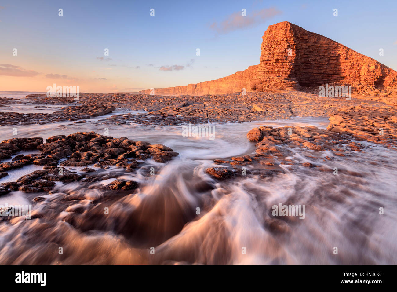 Golden point hi-res stock photography and images - Alamy