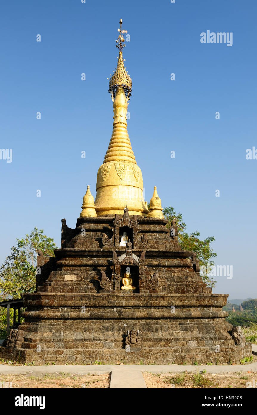 Mrauk U temples. Haridaung Paya temple - built in 1750, Myanmar Stock Photo