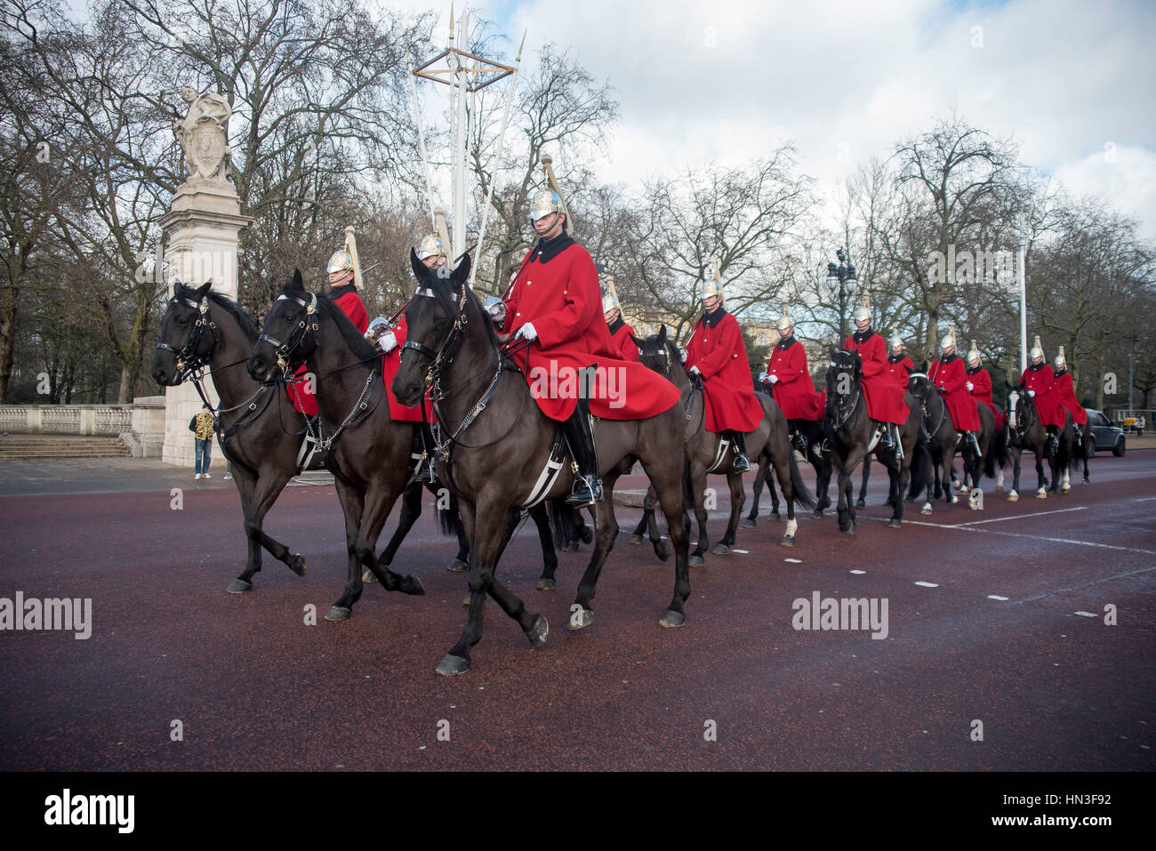 London, UK. 07th Feb, 2017. General view of Buckingham Palace, the London residence and administrative headquarters of the reigning monarch of the United Kingdom. Several gardeners prepare the flowers outside The Palace, ready fhe bloom in spring. Credit: Alberto Pezzali/Pacific Press/Alamy Live News Stock Photo