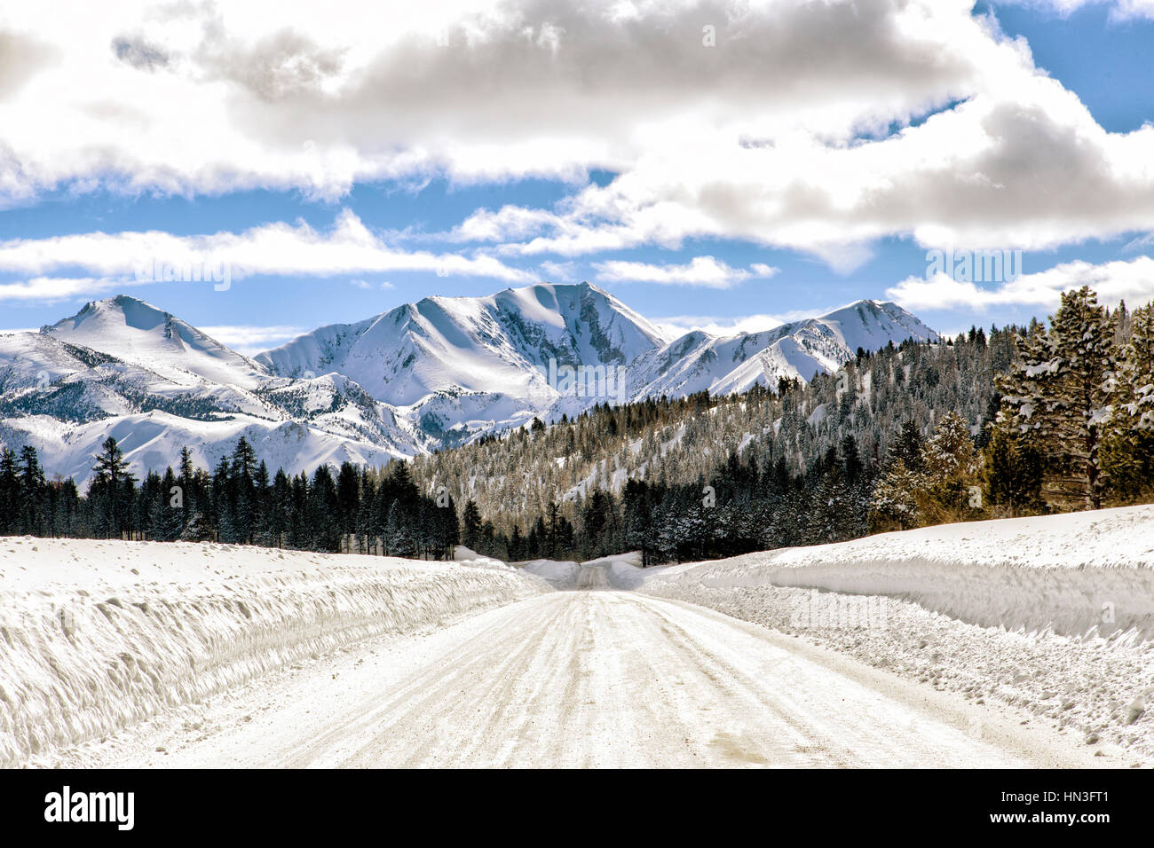 Eastern Sierra Winter High Resolution Stock Photography and Images - Alamy