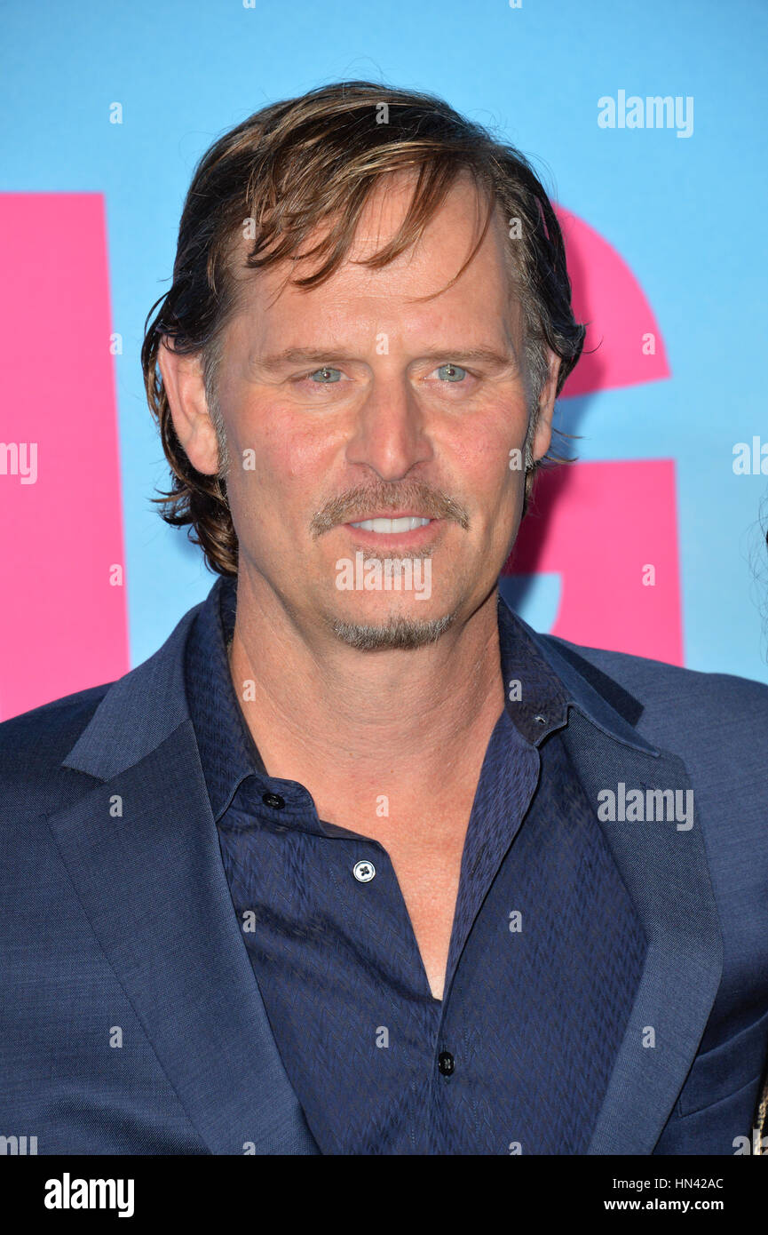 Jeffrey Nordling High Resolution Stock Photography and Images Alamy