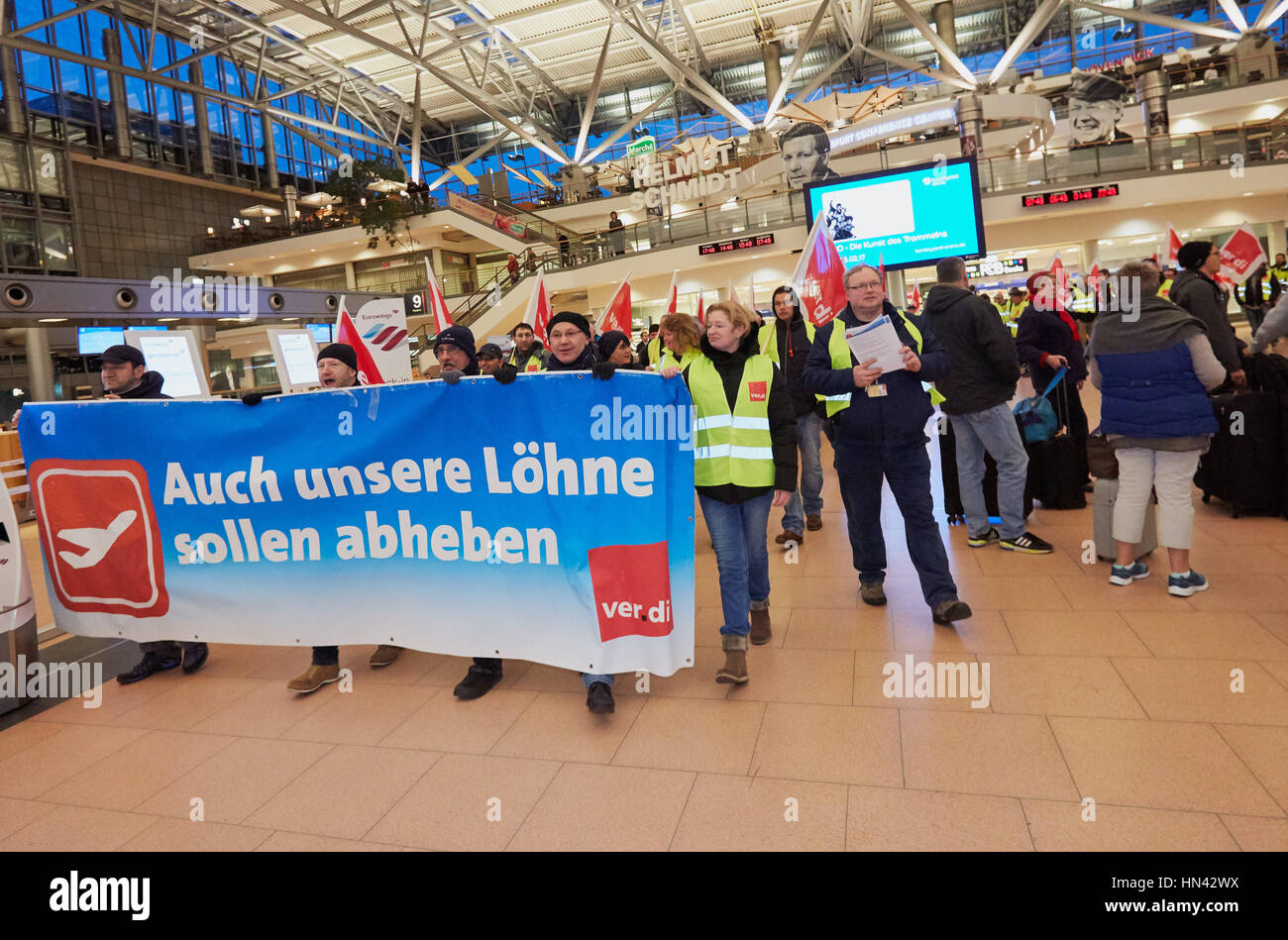 Hamburg Germany 8th Feb 2017 Employees Of The Helmut Schmidt