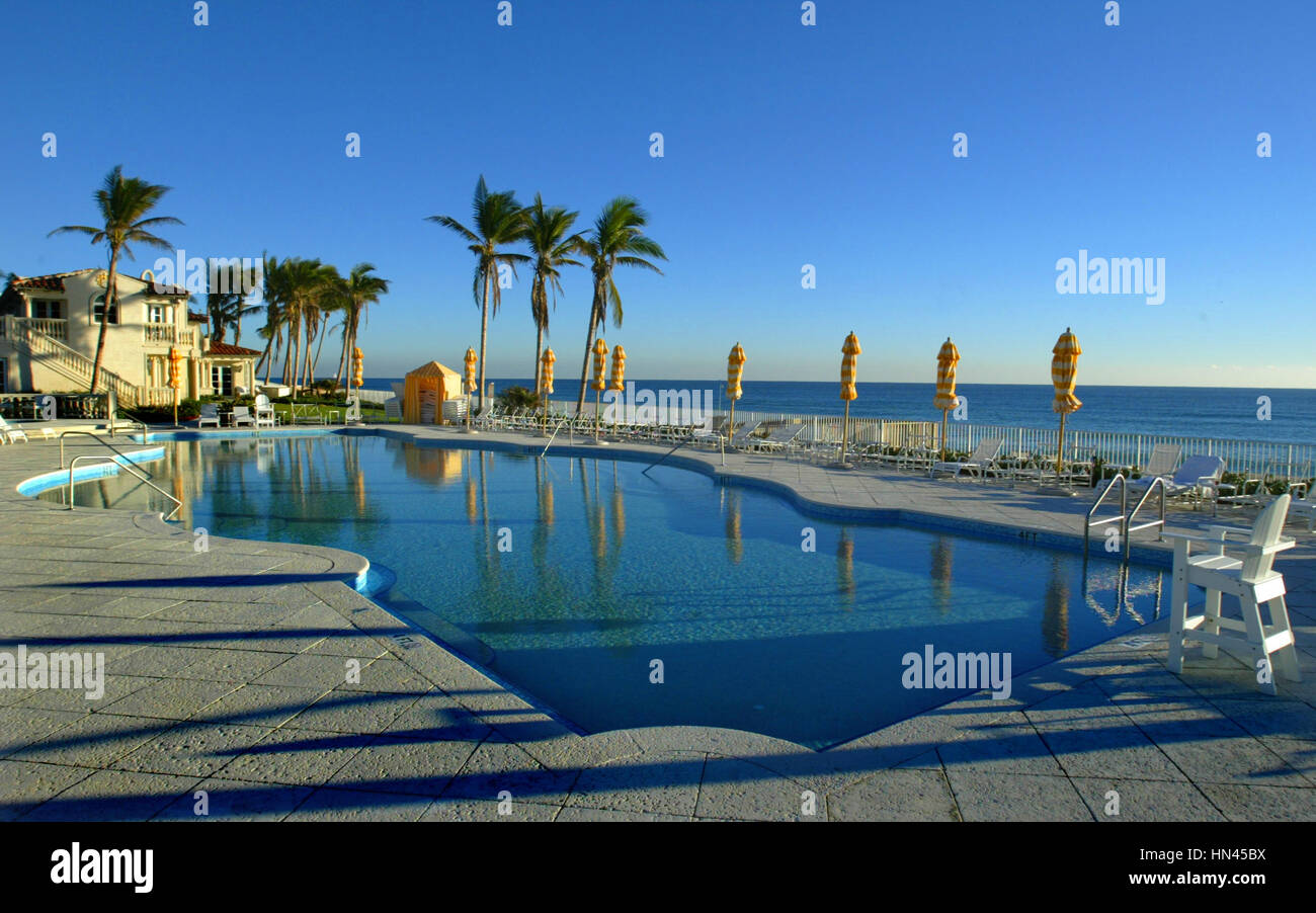 December 14, 2005 - Palm Beach, Florida, U.S. - 121205 ACC MARALAGO  Staff Photo by Damon Higgins/The Palm Beach Post/121205Â¤  0015967AÂ¤ - PALM BEACH - Oceanside pool.  Photos of the interior and exterior of Donald Trump's Palm Beach Island home ''Mar-A-Lago.''  This is the first time The  Palm Beach Post has been given photo access to Mar-A-Lago since Trump took over.  121205  NOT FOR DISTRIBUTION OUTSIDE COX PAPERS. OUT PALM BEACH, BROWARD, MARTIN, ST. LUCIE, INDIAN RIVER AND OKEECHOBEE COUNTIES IN FLORIDA. OUT ORLANDO. OUT TV, OUT MAGAZINES, OUT TABLOIDS, OUT WIDE WORLD, OUT INTERNET USE. Stock Photo