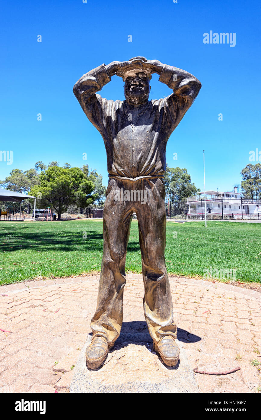 Statue of david james jones nicknamed the possum a recluse who