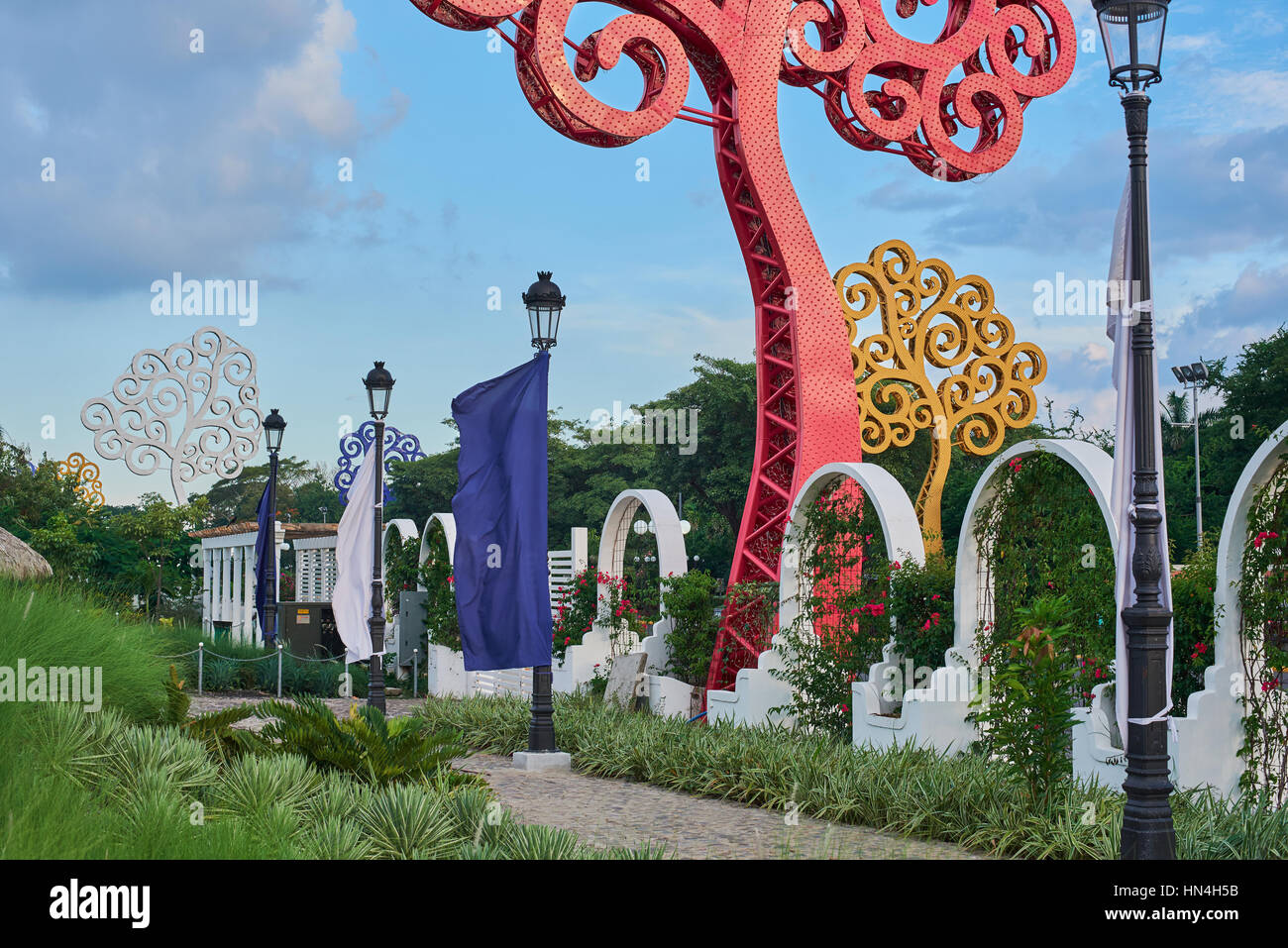 park with metal trees in managua nicaragua Stock Photo