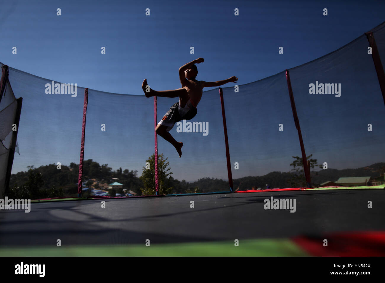 Loi Tai Leng, Myanmar. 07th Feb, 2017. A boy jump on trampoline during