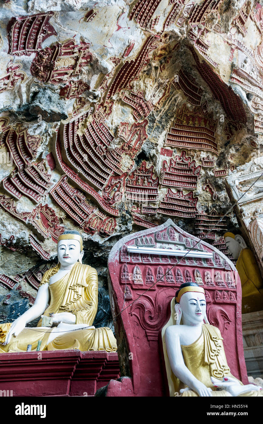 Myanmar (formerly Burma). Kayin State (Karen State). Hpa An. Kaw Gon (Kaw Goon) cave, dated 7th century Stock Photo
