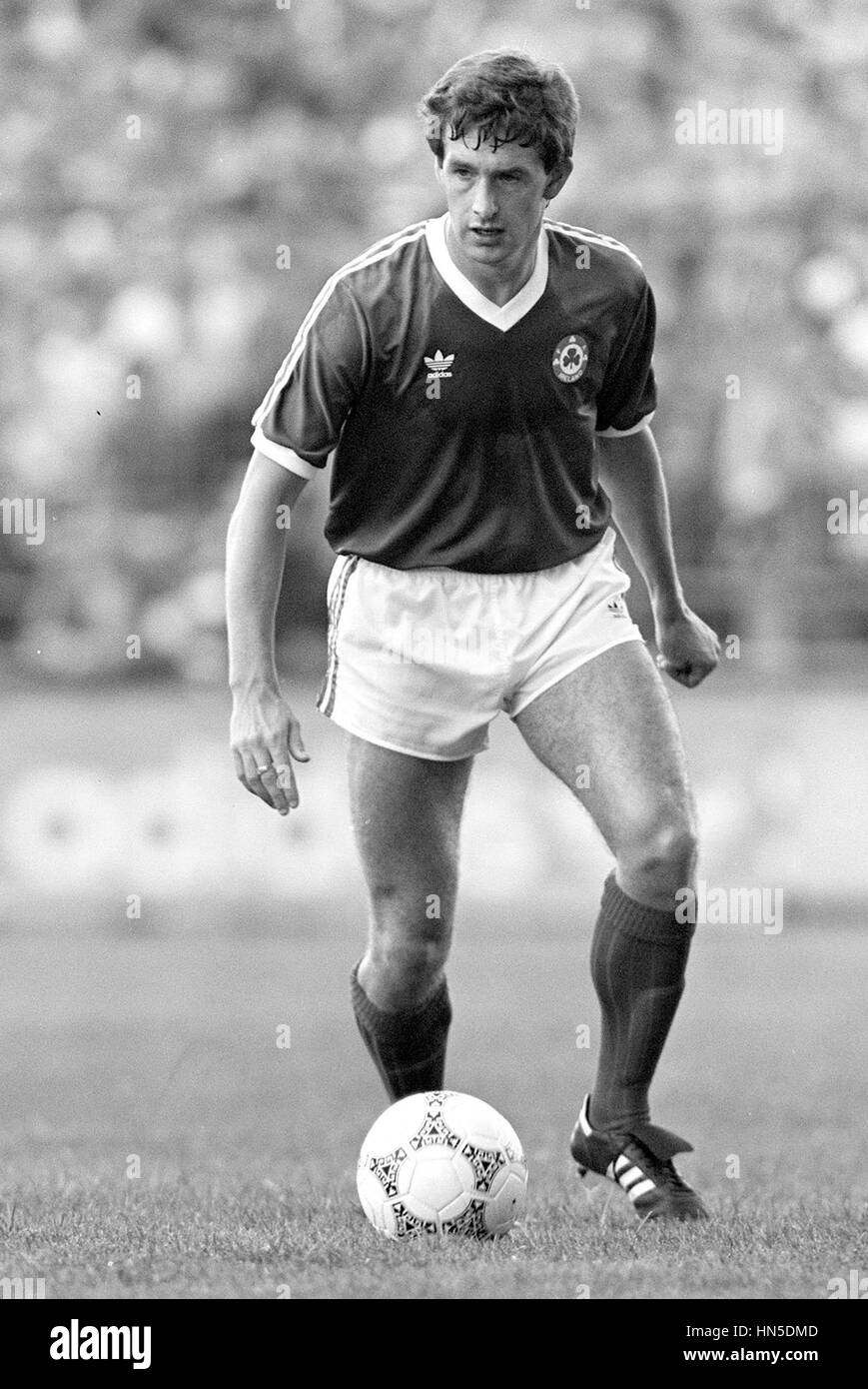 KEVIN SHEEDY EIRE & EVERTON FC 18 October 1986 Stock Photo