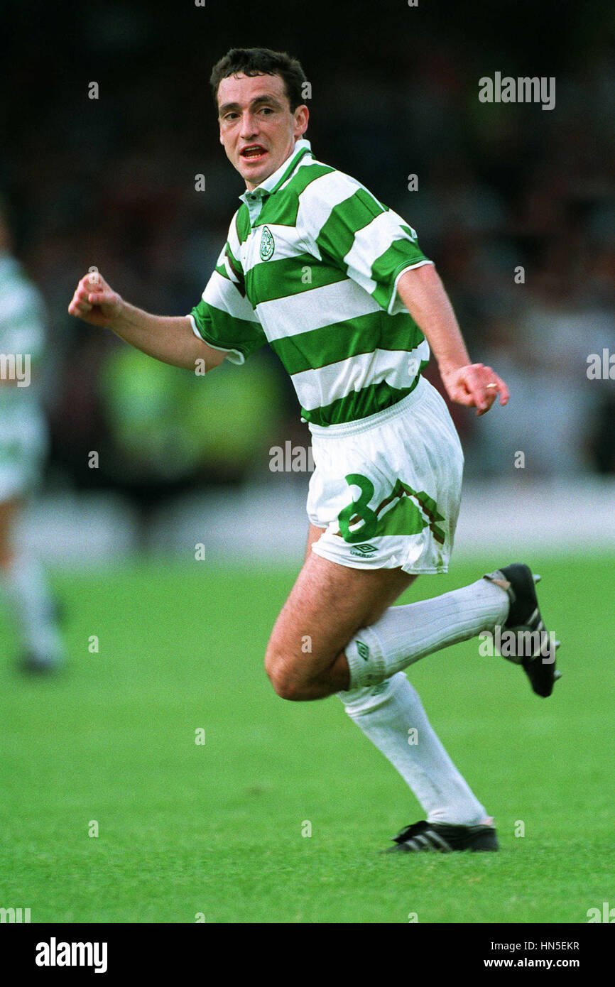 PAUL MCSTAY GLASGOW CELTIC FC 03 August 1992 Stock Photo