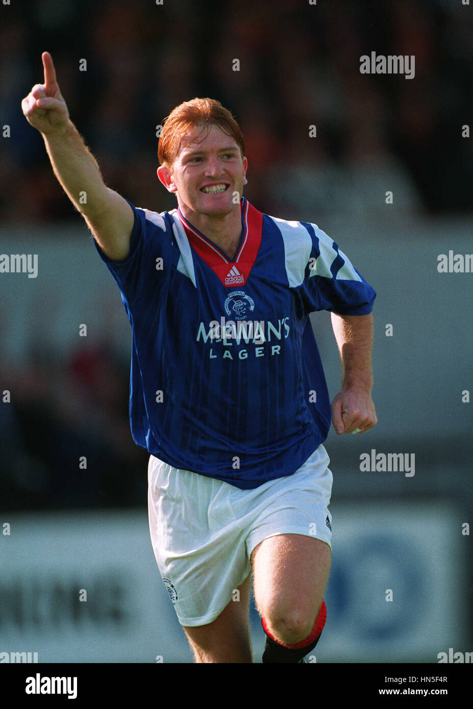 STUART MCCALL GLASGOW RANGERS FC 14 September 1992 Stock Photo - Alamy