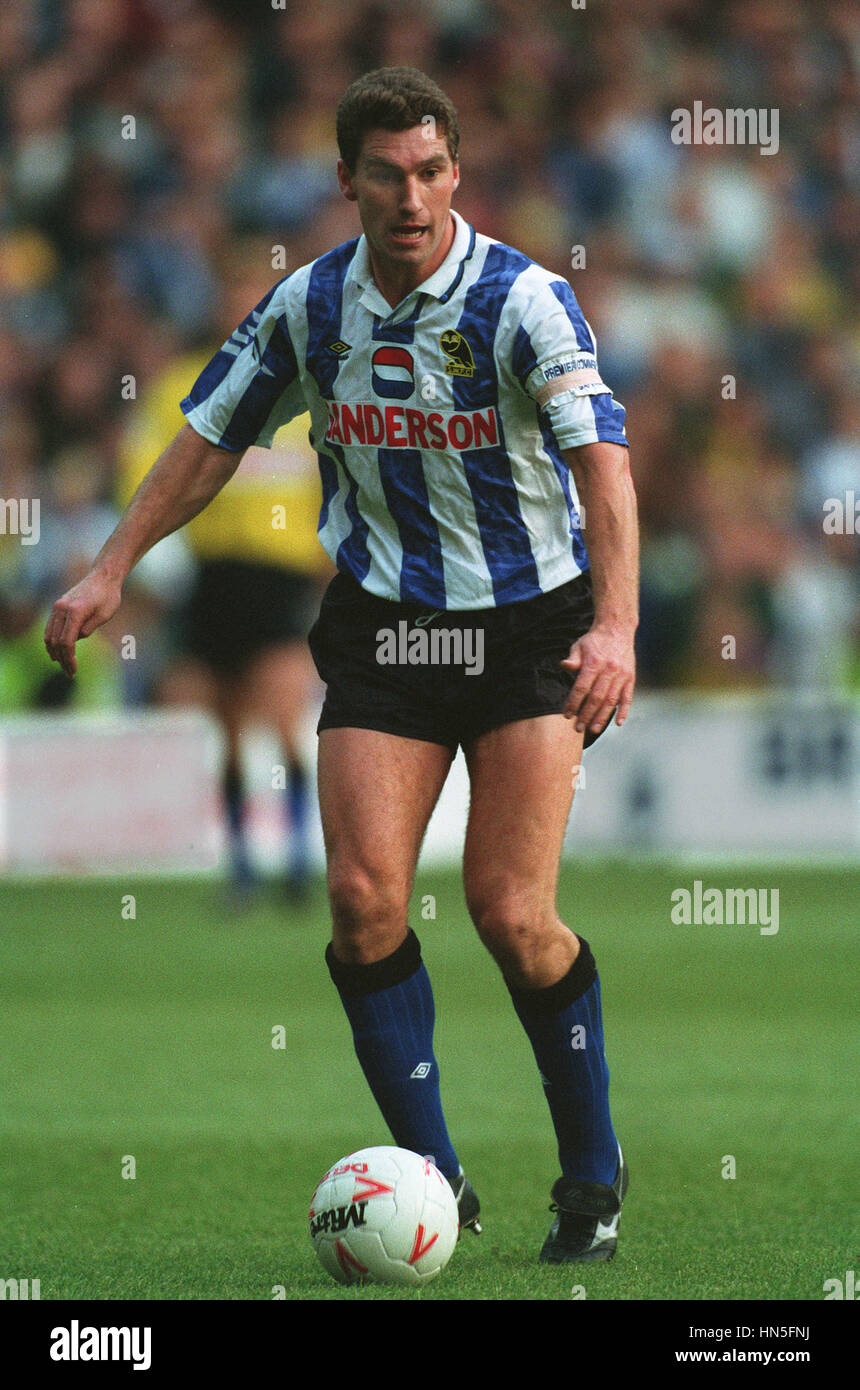 NIGEL PEARSON SHEFFIELD WEDNESDAY FC 05 November 1992 Stock Photo Alamy