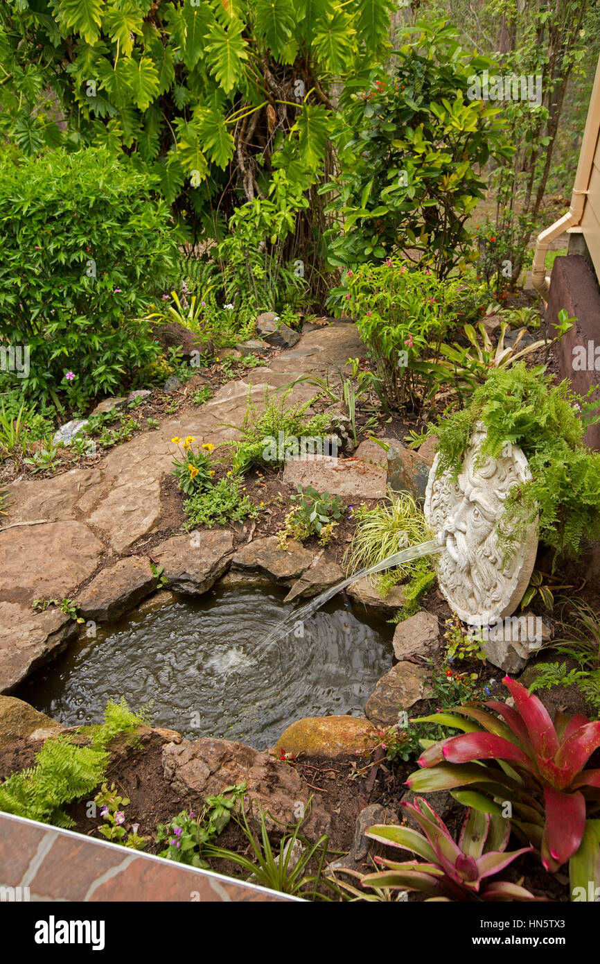 PISCES LARGE WATER Course Garden Stream Pre Formed Rock Feature Pond Waterfall £45.95 - UK