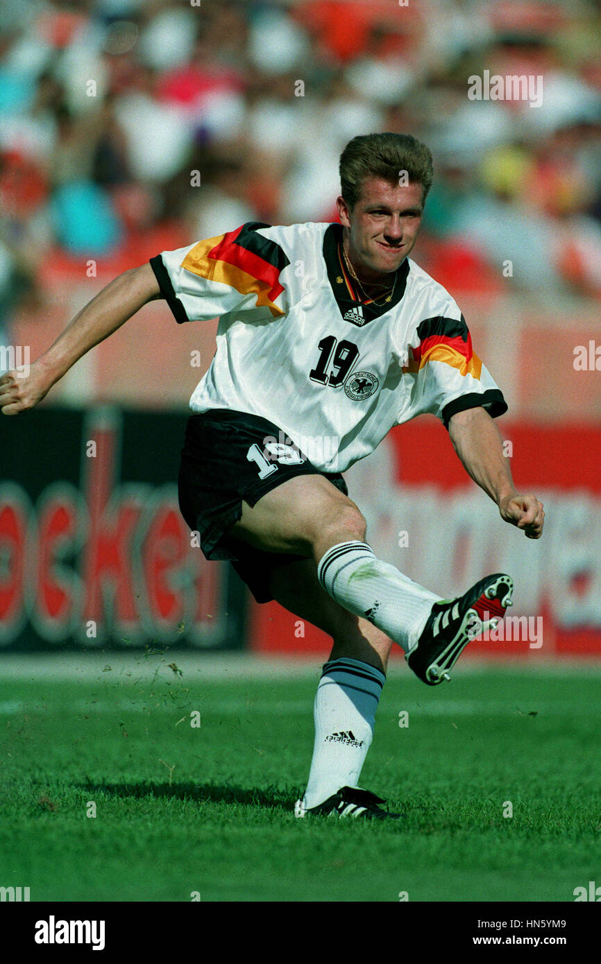 THOMAS STRUNZ GERMANY & VFB STUTTGART FC 29 June 1993 Stock Photo