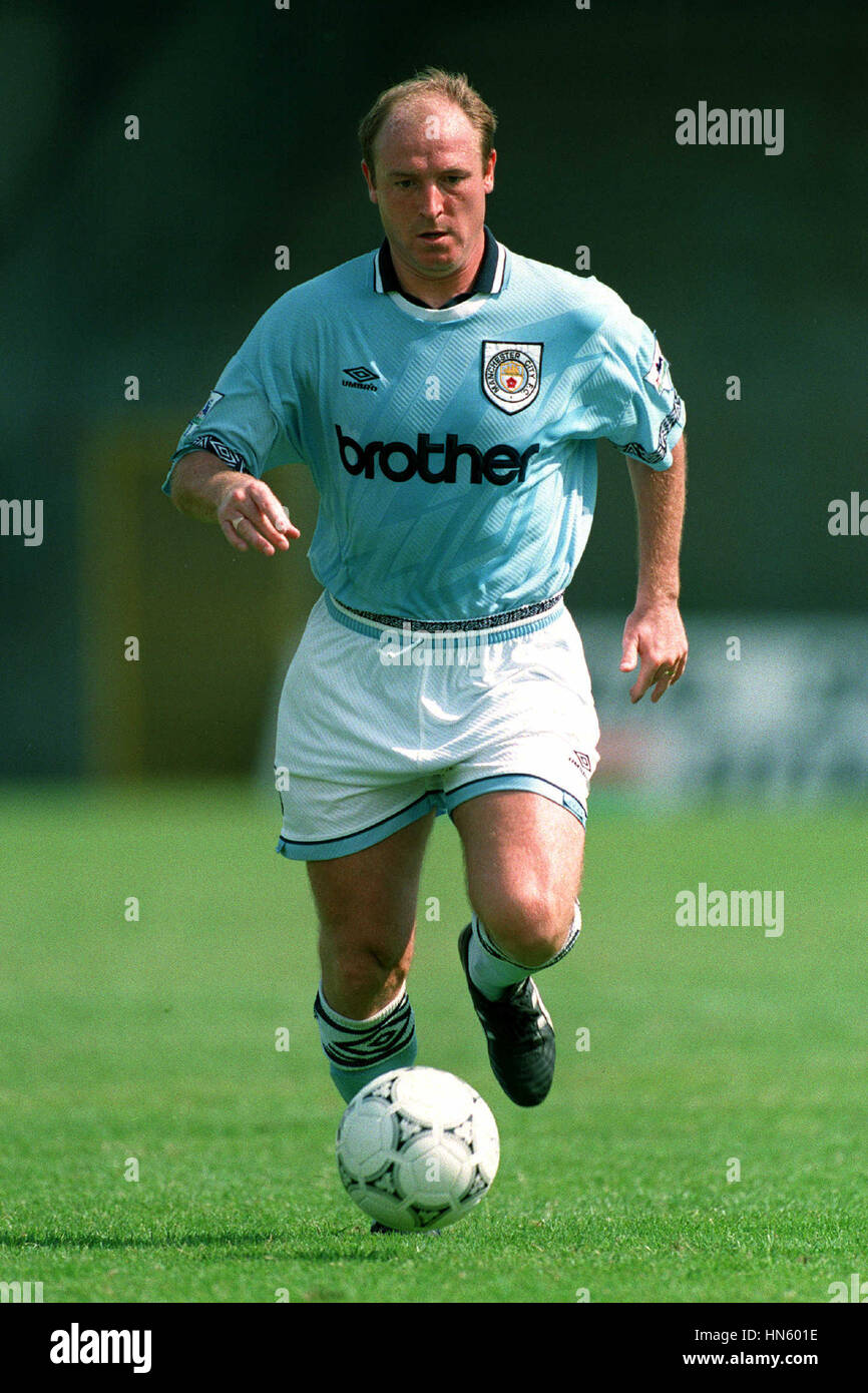 steve-mcmahon-manchester-city-fc-11-augu