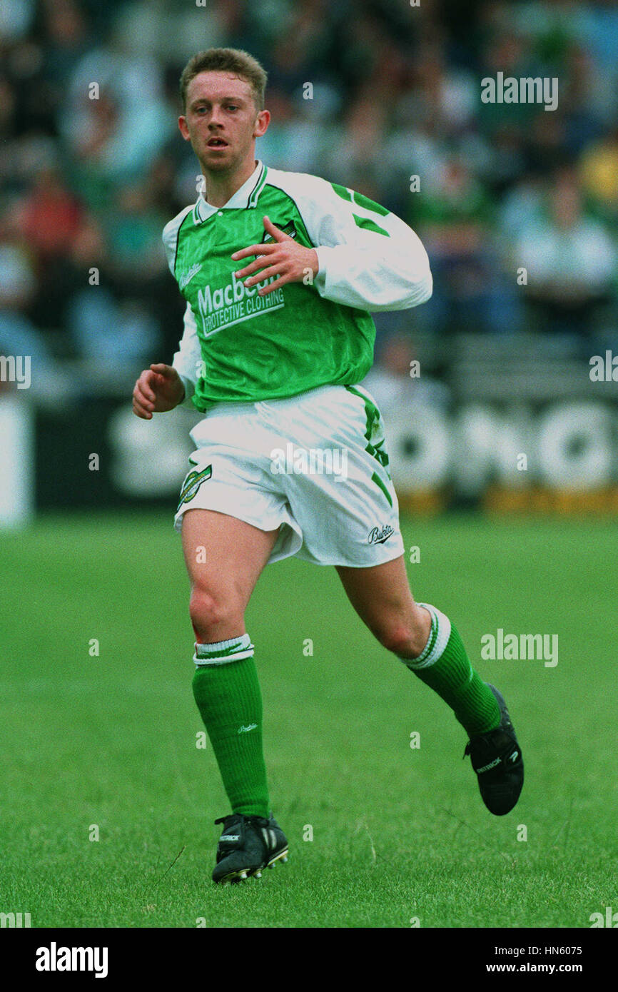 WILLIAM MILLER HIBERNIAN FC 02 August 1993 Stock Photo Alamy
