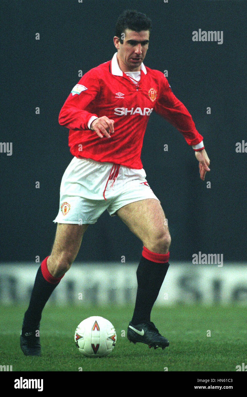 Eric cantona manchester united hi-res stock photography and images - Alamy