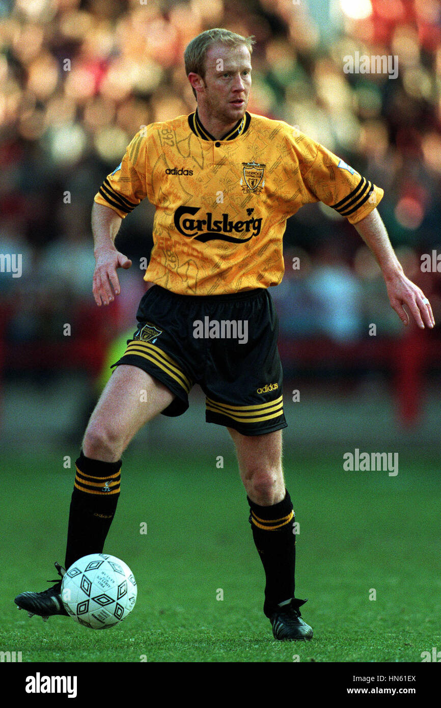 MARK WRIGHT LIVERPOOL FC 29 December 1993 Stock Photo Alamy