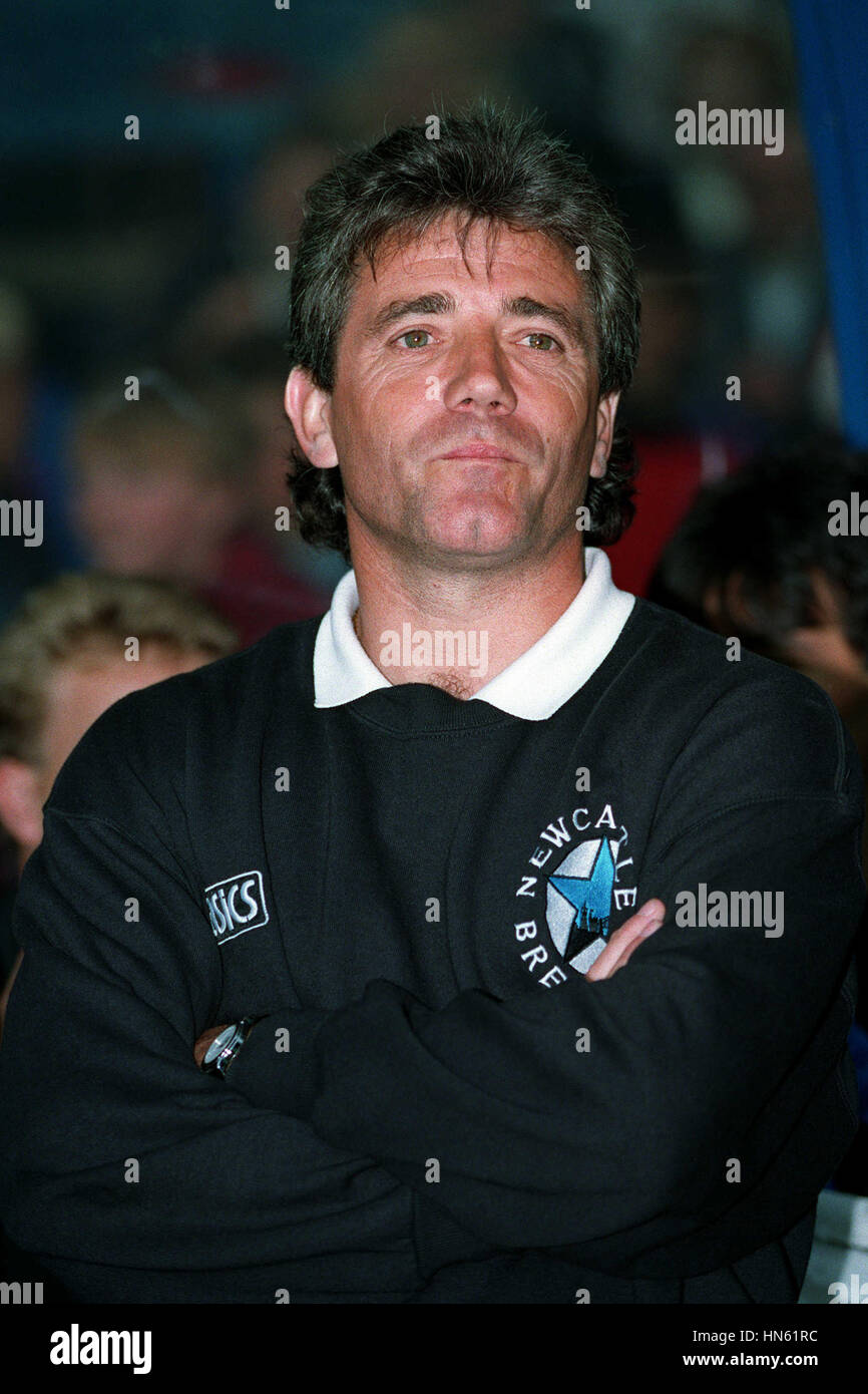 KEVIN KEEGAN NEWCASTLE UNITED FC MANAGER 04 August 1993 Stock Photo Alamy KEVIN KEEGAN NEWCASTLE UNITED FC MANAGER 04 August 1993 Stock Photo Alamy