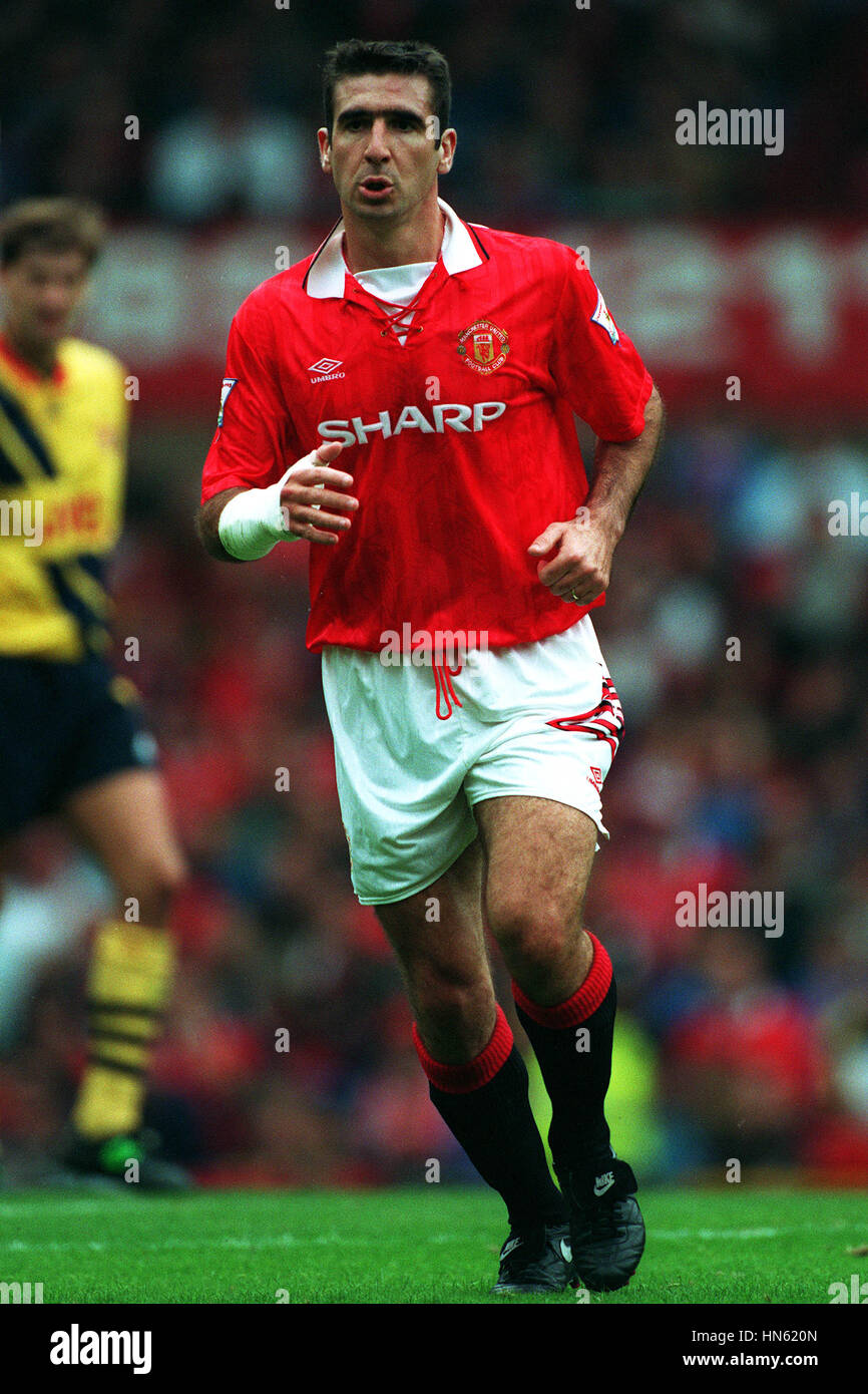 ERIC CANTONA MANCHESTER UNITED FC 20 September 1993 Stock Photo