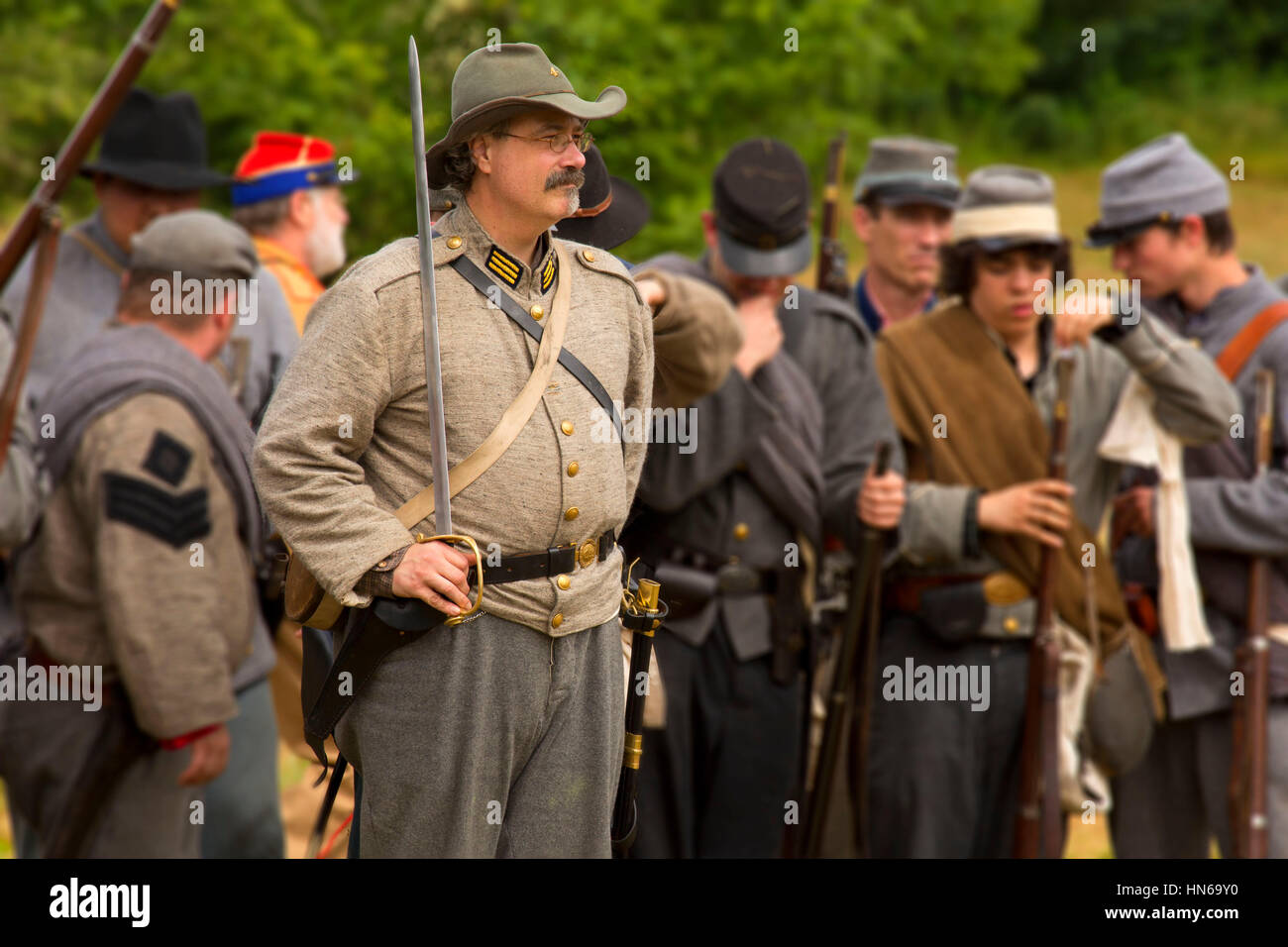 Confederate soldiers civil war hi-res stock photography and images - Alamy
