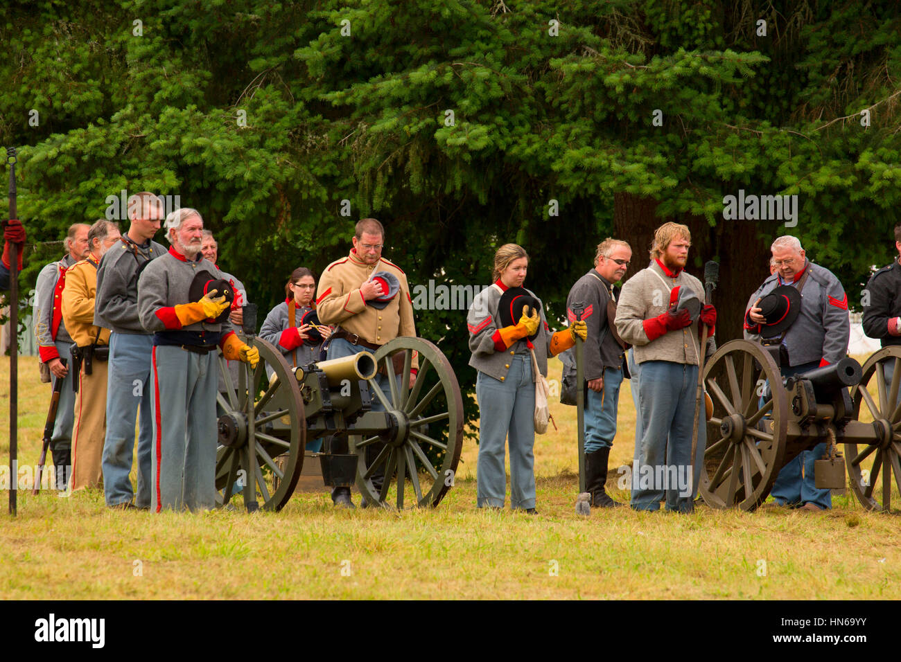 Confederate cannon battery, Civil War Reenactment, Willamette Mission State Park, Oregon Stock Photo