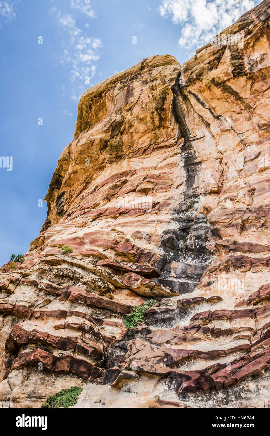 Curved light trail hi-res stock photography and images - Alamy